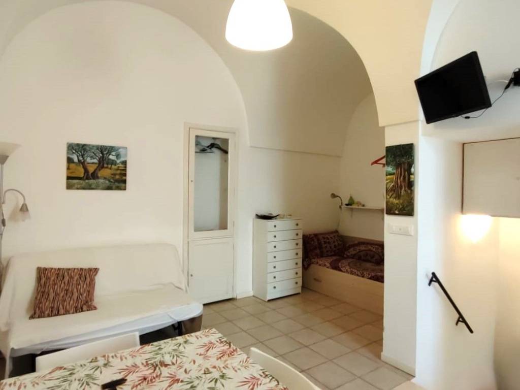 Appartamento a Ceglie messapica in Via Mammacara - Foto 5