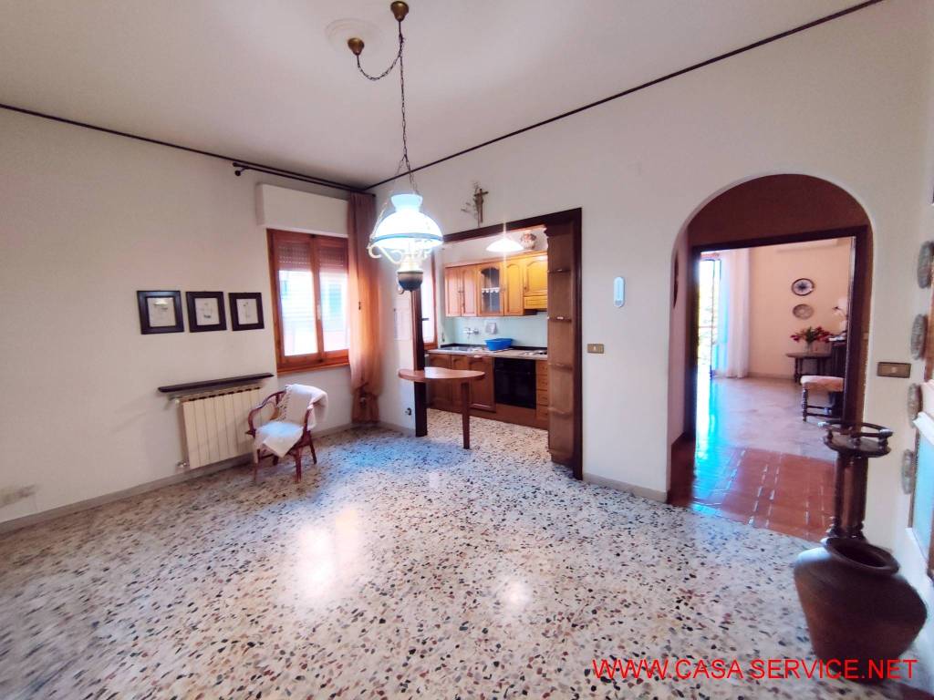 Appartamento a Montevarchi in Via Leonardo da Vinci - Foto 2