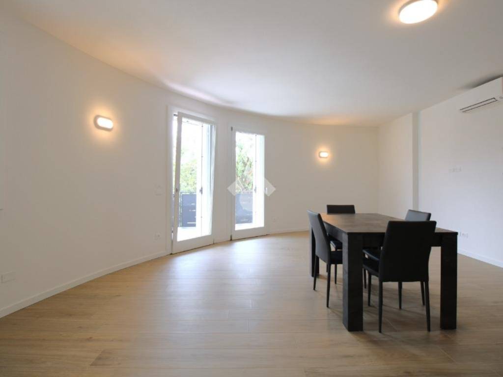 Appartamento a Montecchio maggiore in Corso Matteotti, 34 - Foto 2