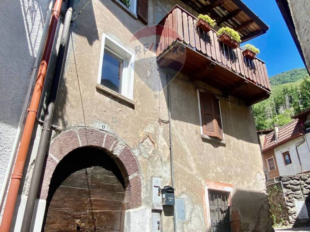 Appartamento a Primaluna in Via Alessandro Manzoni, 17 - Foto 2