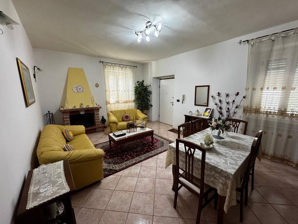 Appartamento a Ortona in Strada Comunale Aquilano - Foto 4