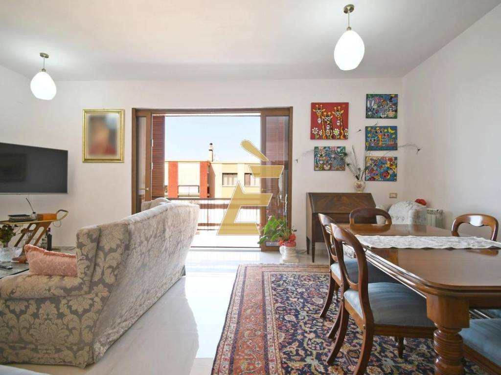 Appartamento a Cagliari in Via Monserrato Rossellò, 3 - Foto 2