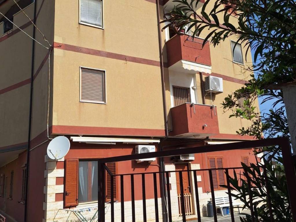 Appartamento a Ricadi in Via Stazione di Santa Domenica - Foto 2