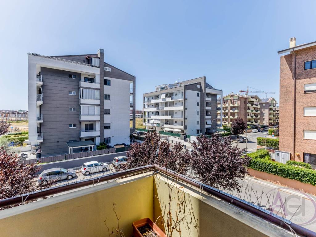 Appartamento a Aprilia in Via Caltanissetta - Foto 3