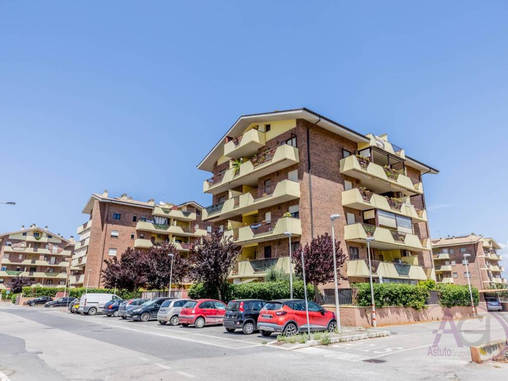 Appartamento a Aprilia in Via Caltanissetta - Foto 5