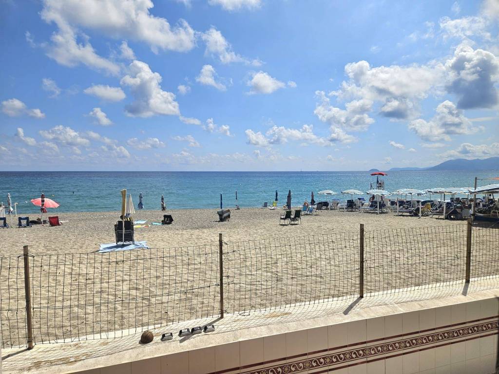 Villa a Borgio verezzi in Via 25 Aprile, 98 - Foto 2