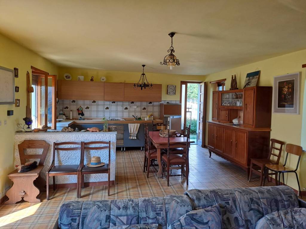 Villa a Bagnolo piemonte in Via Trasversale Ripoira, 42 - Foto 4