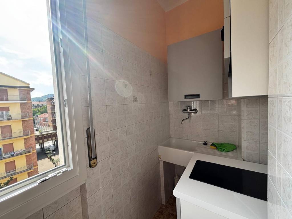 Appartamento a Canelli in Via Giovanni XXIII - Foto 5