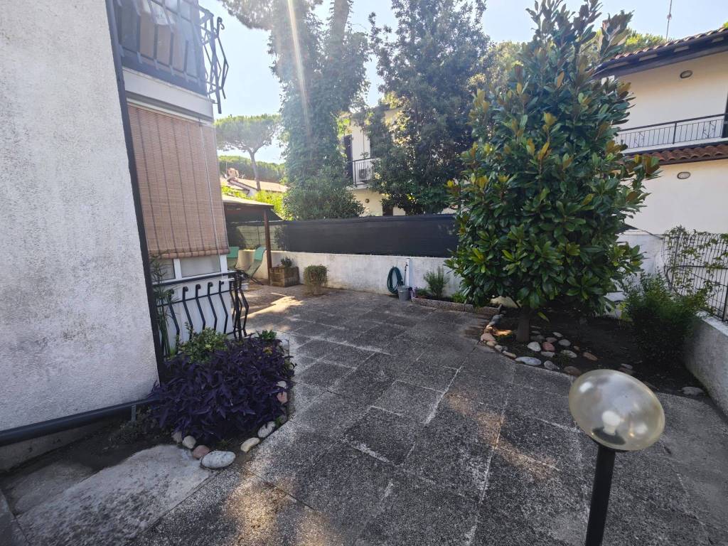 Appartamento a Comacchio in Via Annibale Carracci, 15 - Foto 4