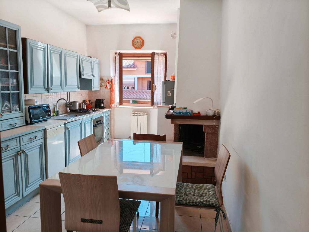Appartamento a Vignanello in Via Ignazio Silone - Foto 3