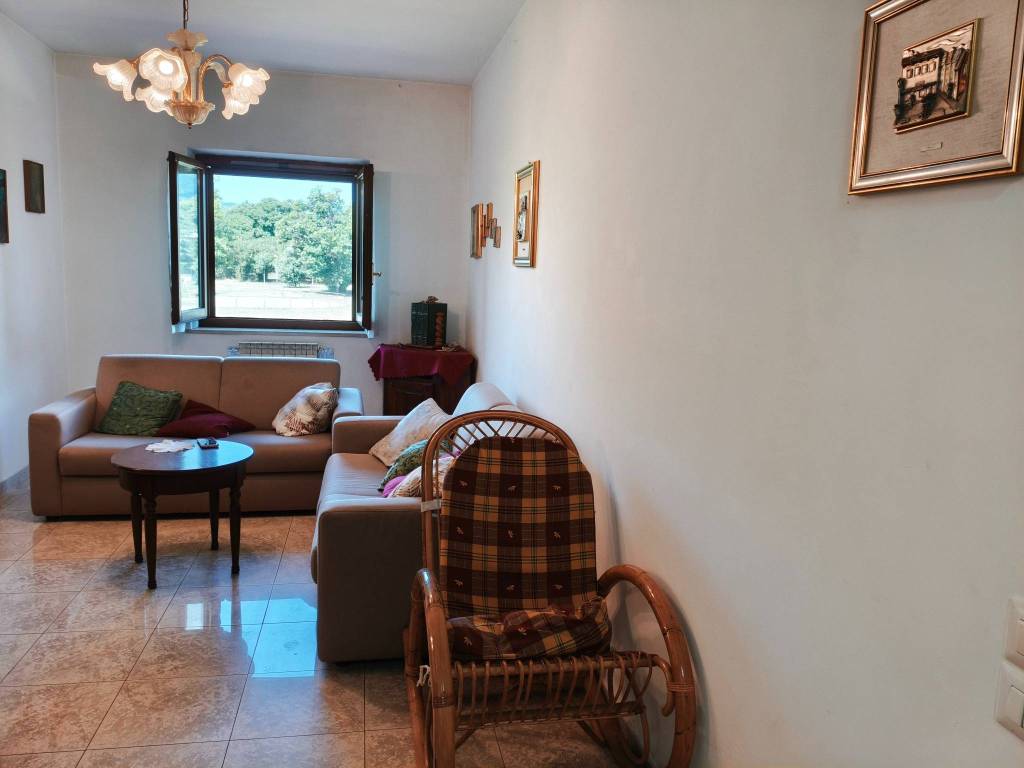 Appartamento a Vignanello in Via Ignazio Silone - Foto 5