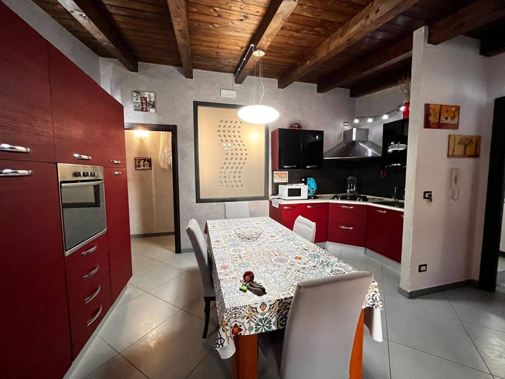 Casa indipendente a Avola in Via Innocenzo Buscermi, 9 - Foto 3