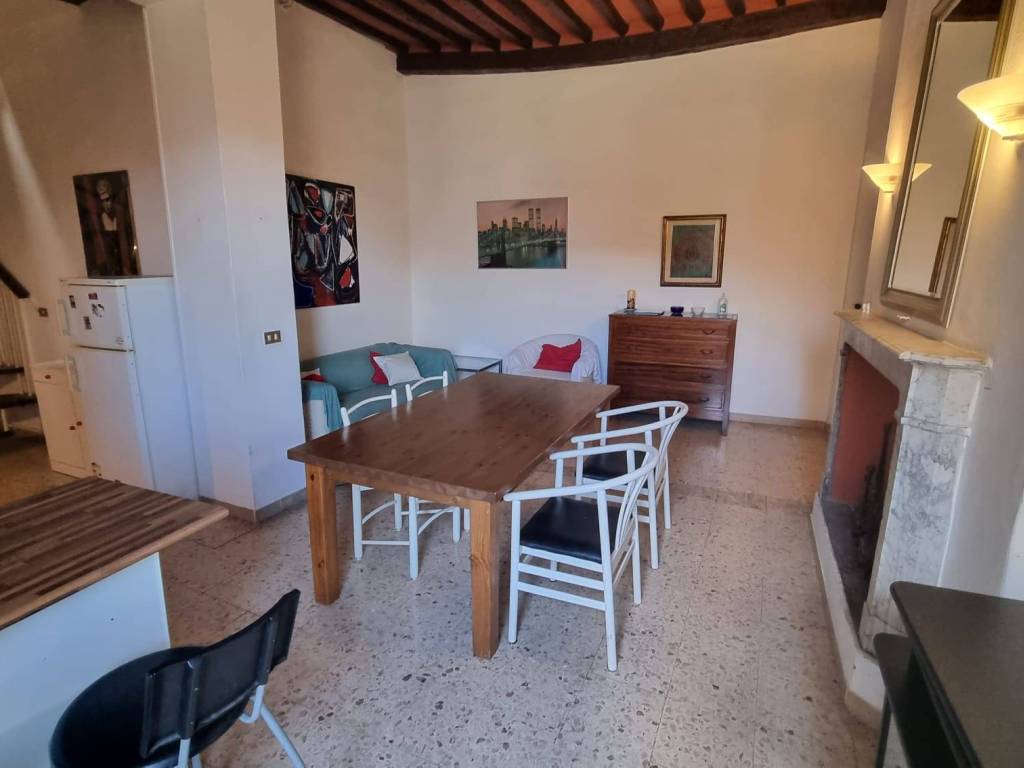 Appartamento a Pisa in Via Curtatone e Montanara, 11 - Foto 3