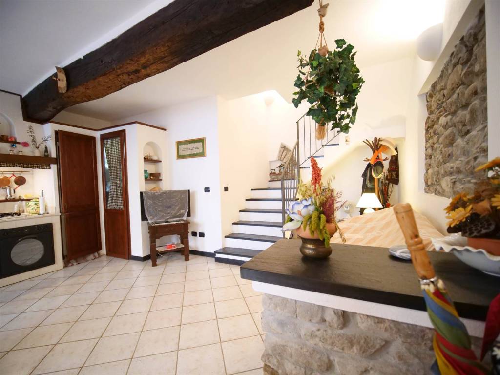 Appartamento a Brugnato in Via Borgo San Bernardo , 20 - Foto 5