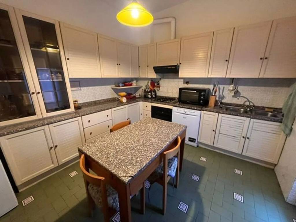 Appartamento a Ancona in Quartiere Vallemiano-Montemarino - Foto 5