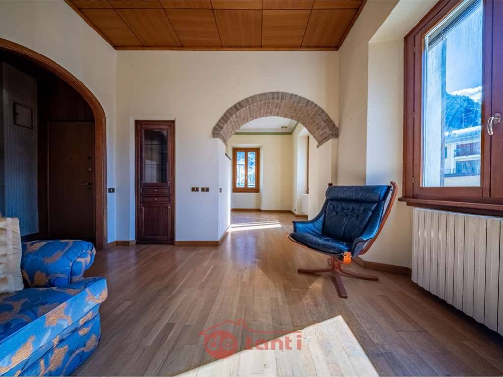 Appartamento a Chiavenna in Via Santa Maria, 6 - Foto 2