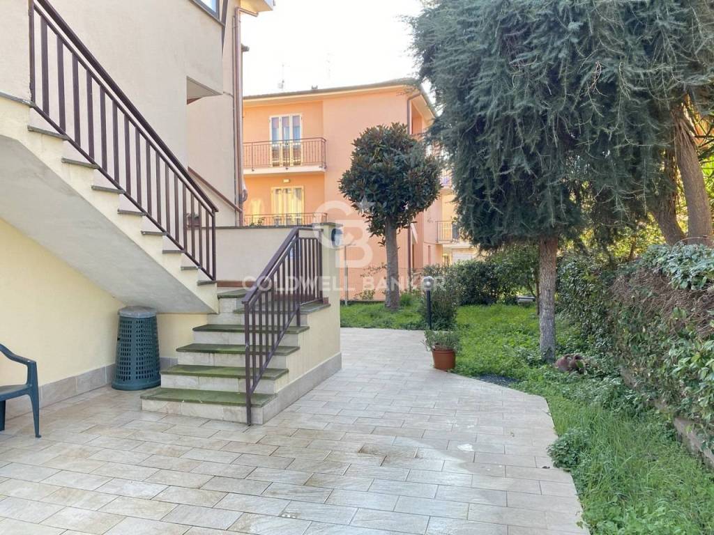 Appartamento a Montalto di castro in Via Giulio Cesare, 31 - Foto 3