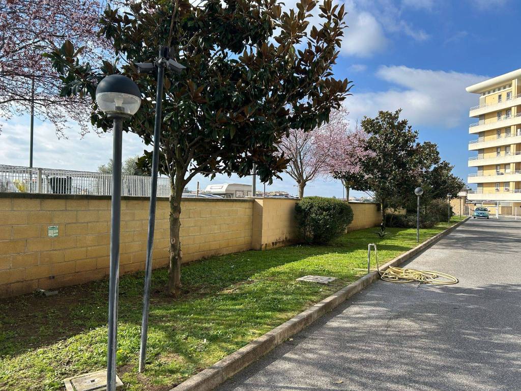 Appartamento a Aprilia in Via Eduardo De Filippo - Foto 5