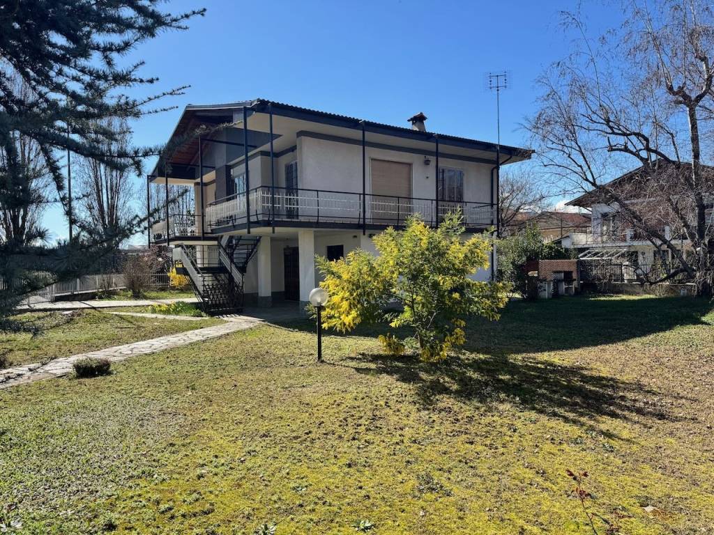 Villa a Rivalta di torino in Via Luigi Galvani, 1 - Foto 2