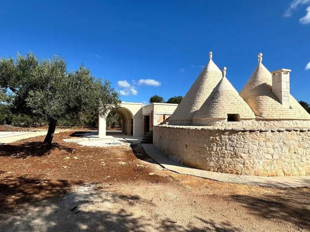 Villa a San michele salentino in Strada Provinciale 48 S.N.C. - Foto 3