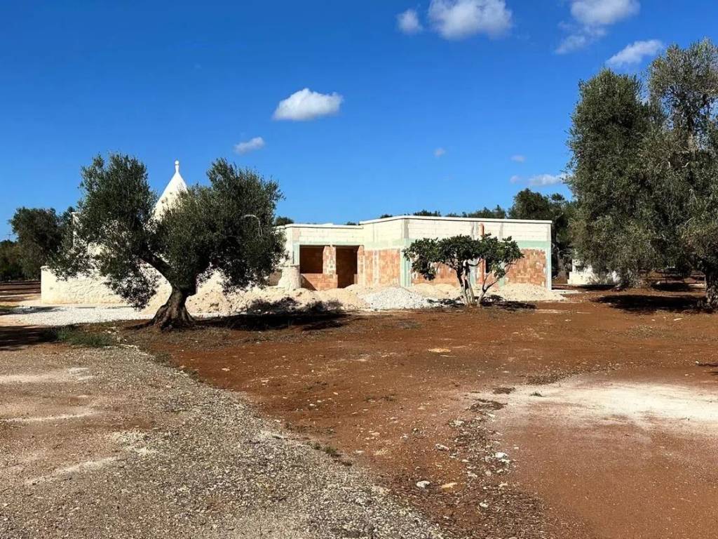 Villa a San michele salentino in Strada Provinciale 48 S.N.C. - Foto 5