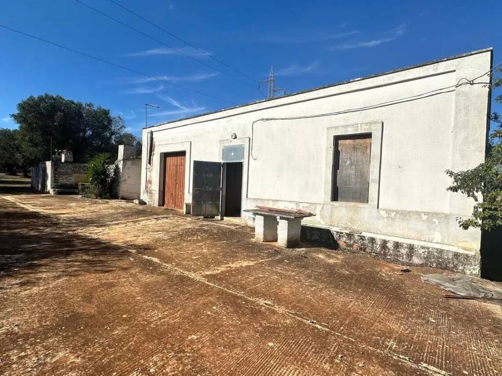 Villa a San vito dei normanni in Contrada Grattile S.N.C. - Foto 2