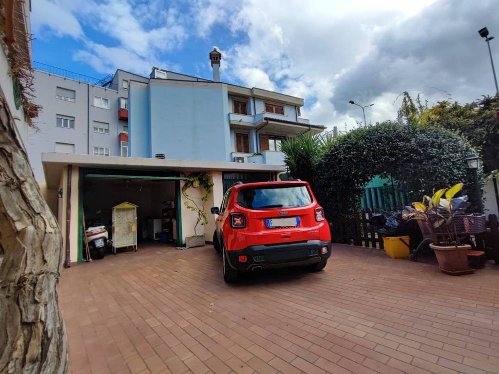 Villa a Pescara in Via Valle Roveto, 65 - Foto 4