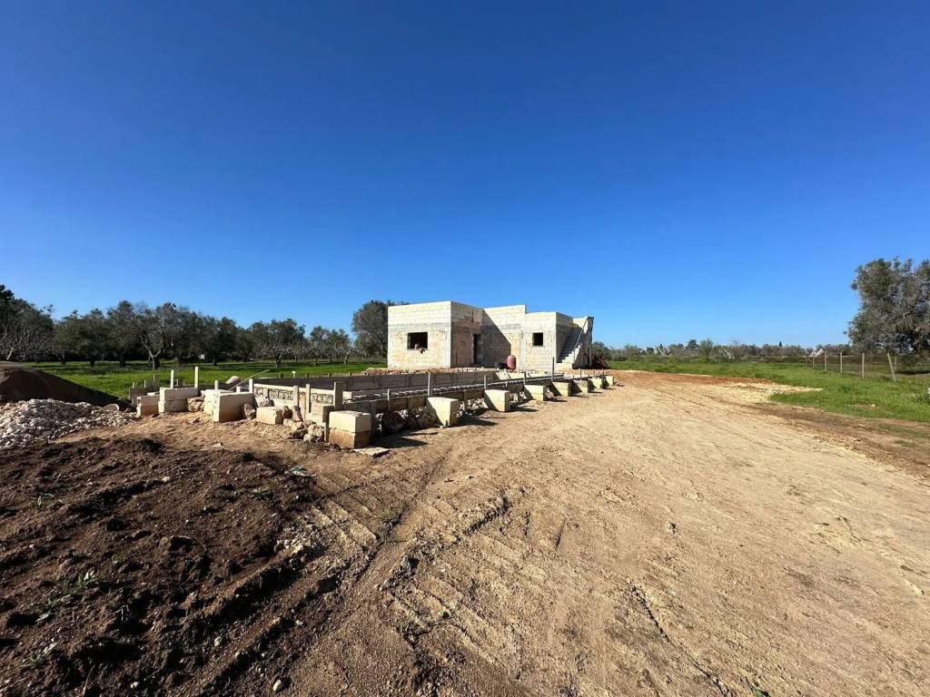 Villa a Latiano in Contrada Coltura S.N.C. - Foto 3