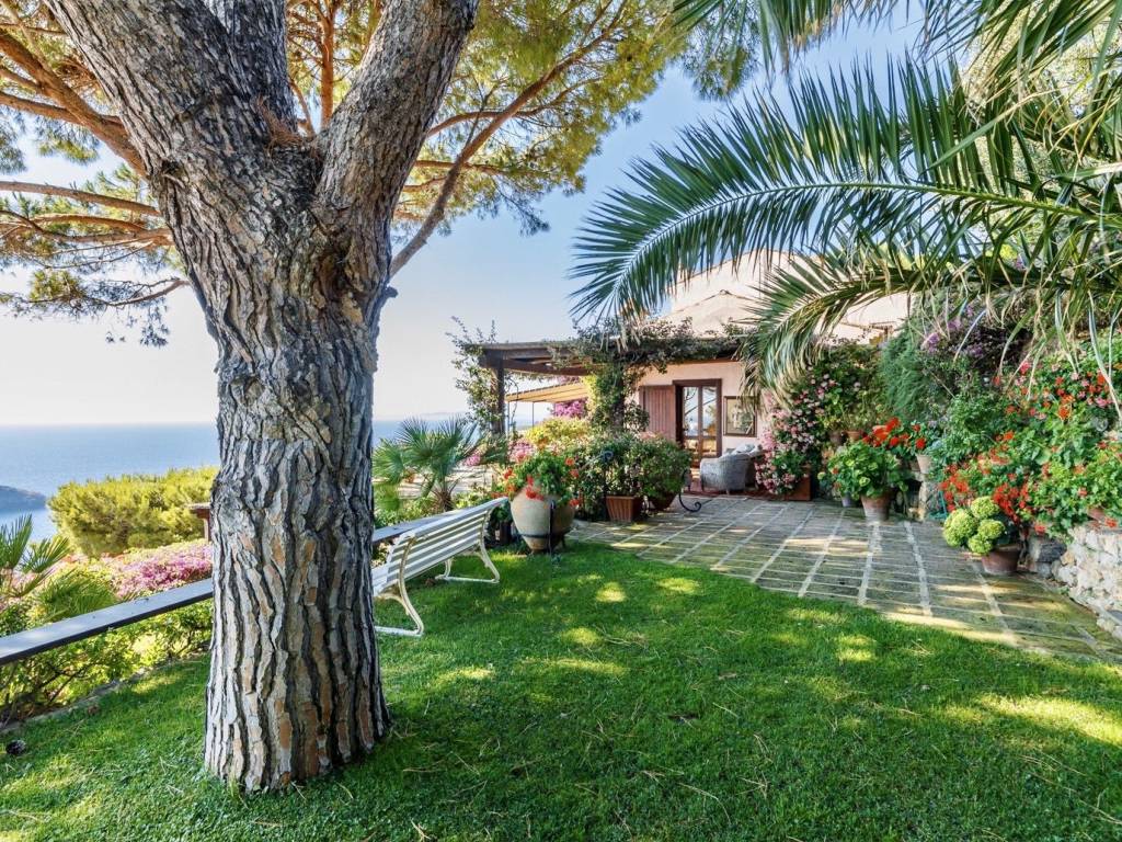 Villa a Monte argentario in Strada Provinciale Panoramica Porto Santo Stefano, 377 - Foto 3