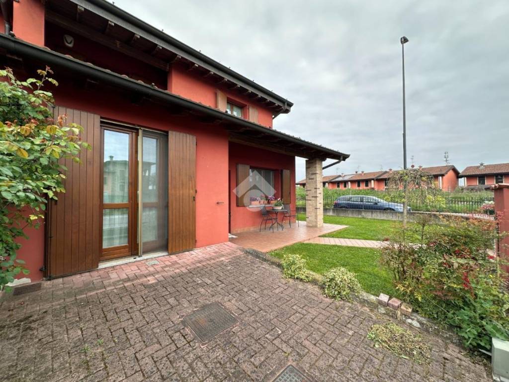 Villetta a schiera a Pandino in Via Antonio da Pandino, 14 - Foto 2