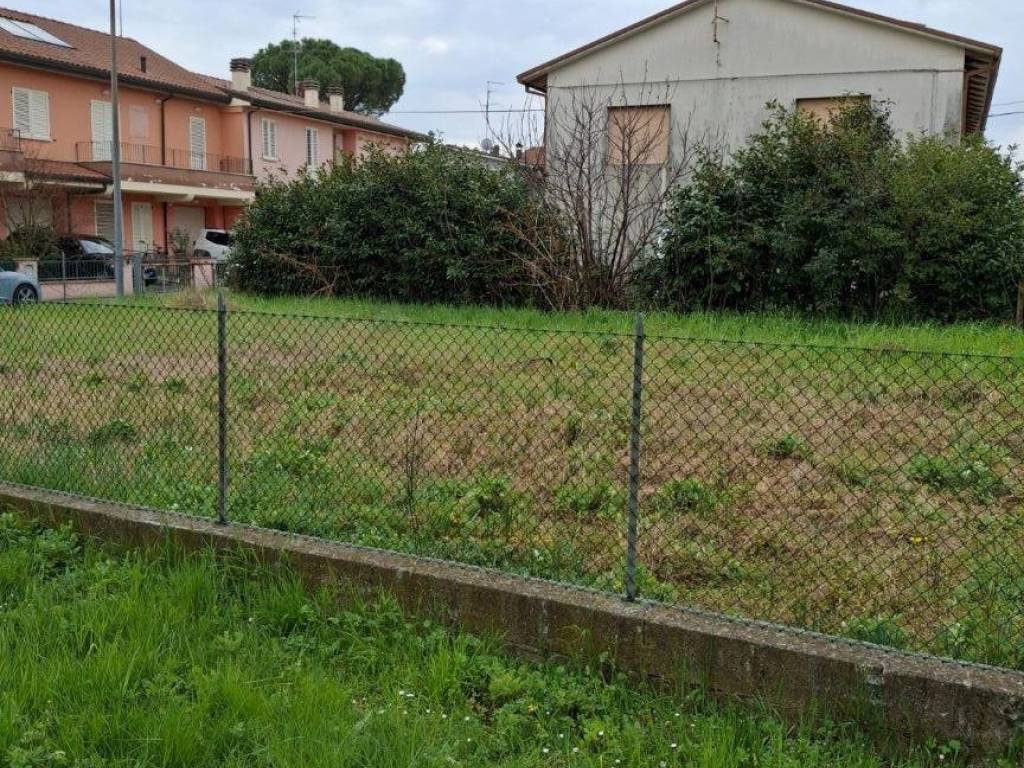 Terreno a Bagnacavallo in Via Umberto Giordano - Foto 3