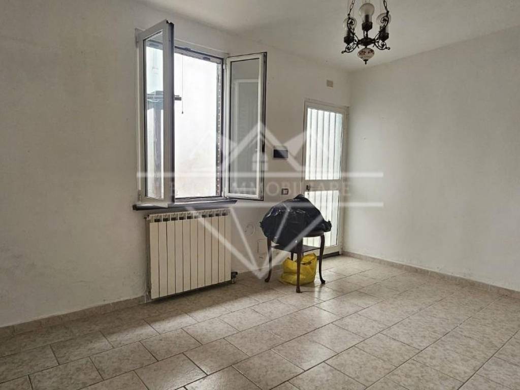 Casa indipendente a Castelnuovo magra in Via Canaletto, 24 - Foto 3