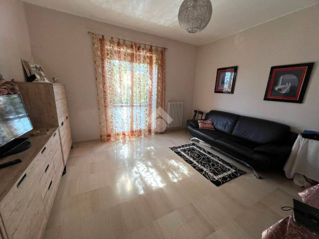 Appartamento a Altamura in VIA MURA MEGALITICHE - Foto 3
