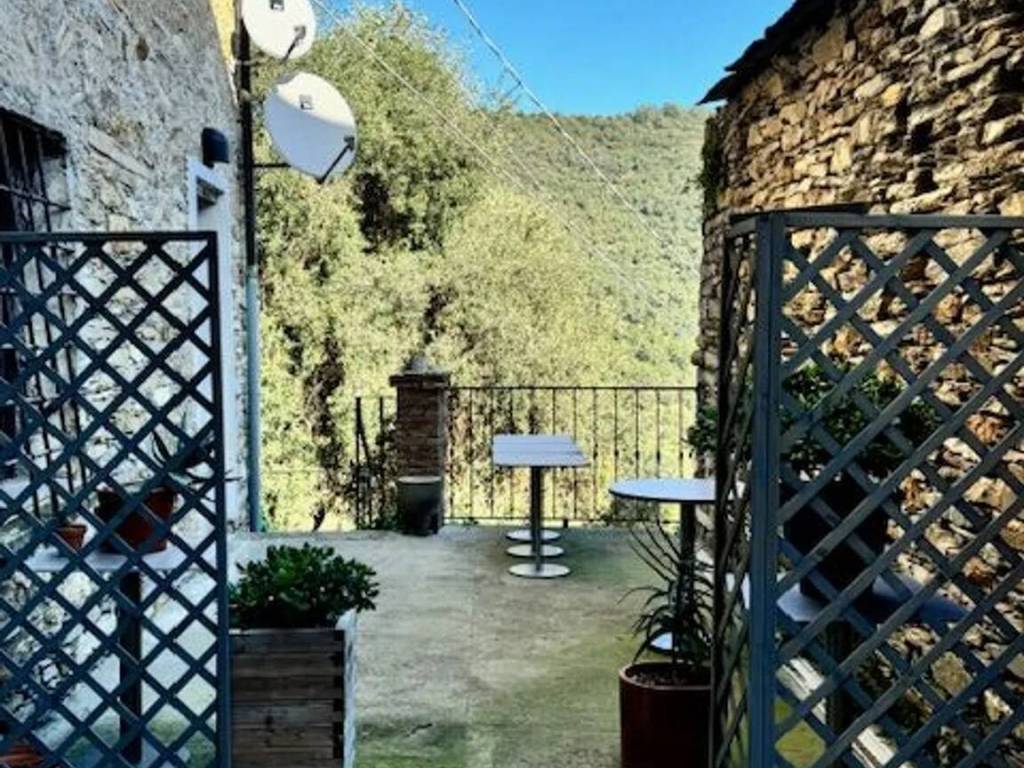 Appartamento a Dolcedo in Via Iv Novembre - Foto 5