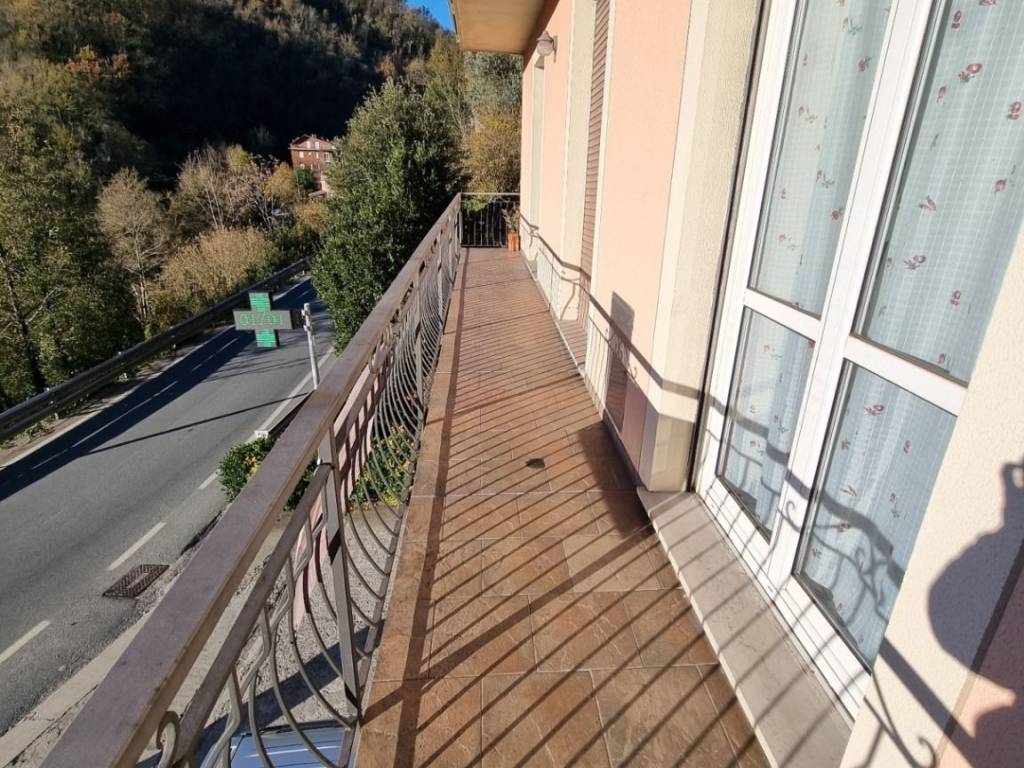 Appartamento a Neirone in Località Donega - Foto 3