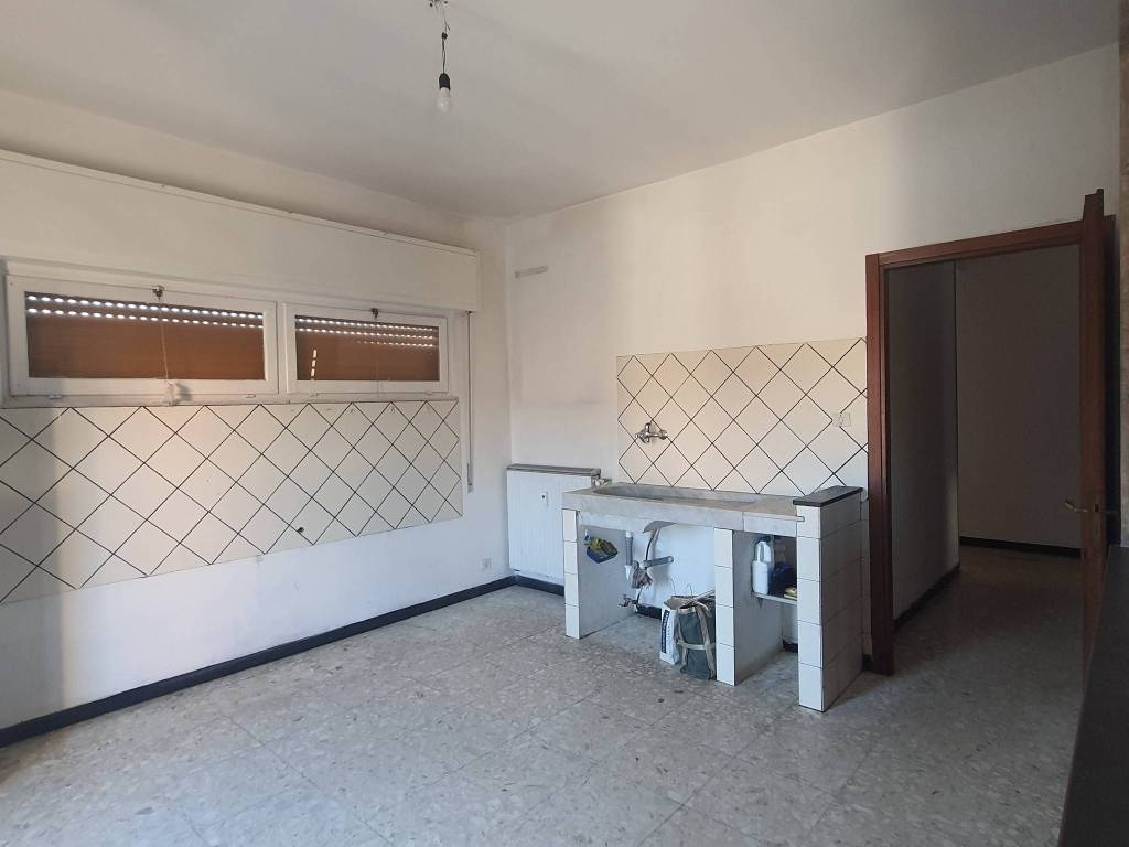 Appartamento a Busalla in Via Vittorio Veneto - Foto 2
