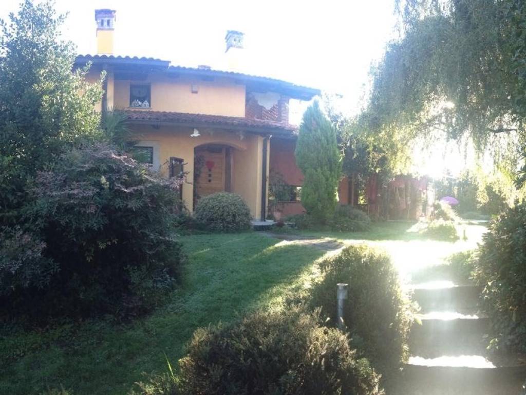 Villa a Cossato in Via Maffei Pietro - Foto 3