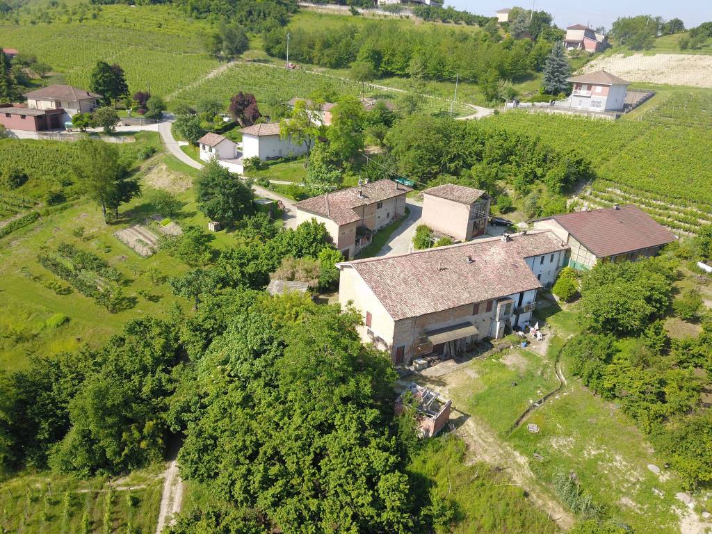 Rustico / casale a Calosso in Via Castagna - Foto 2