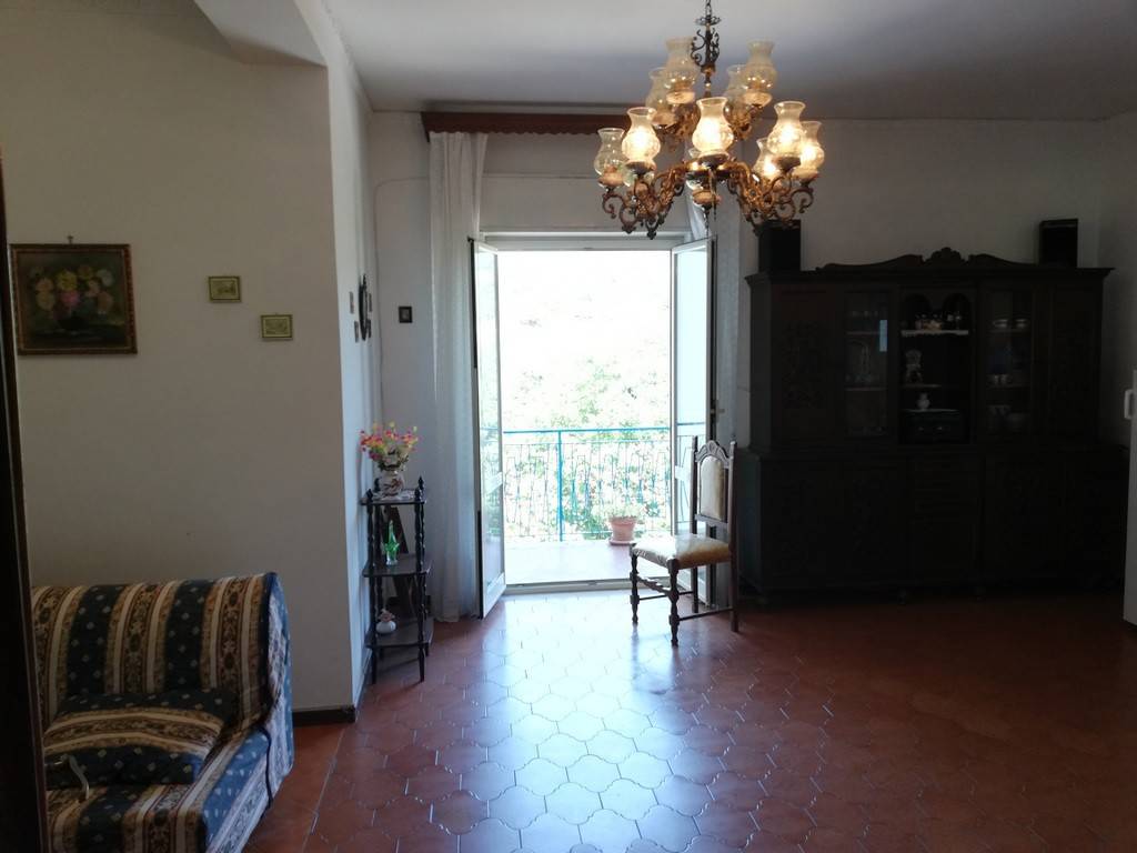 Appartamento a Caiazzo in Via Astolfi 1 - Foto 2