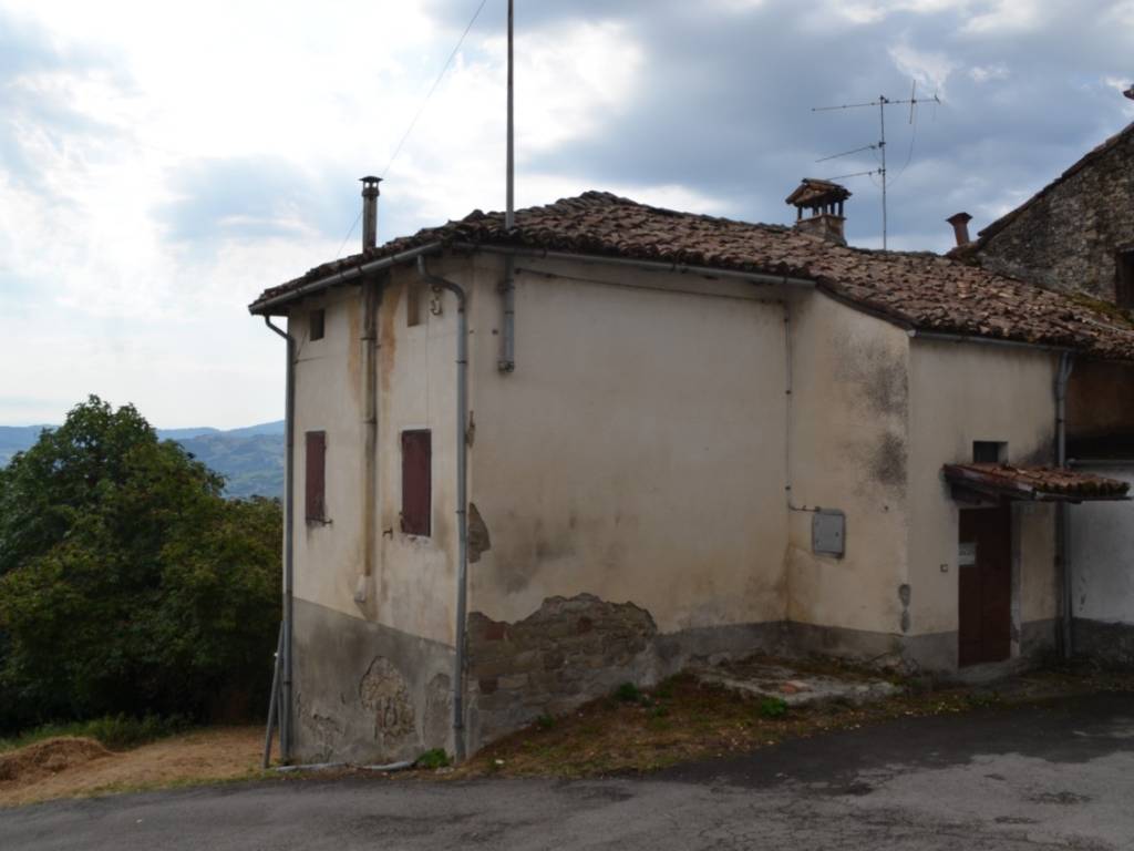 Villa a Carpineti in Via Savognatica - Foto 4