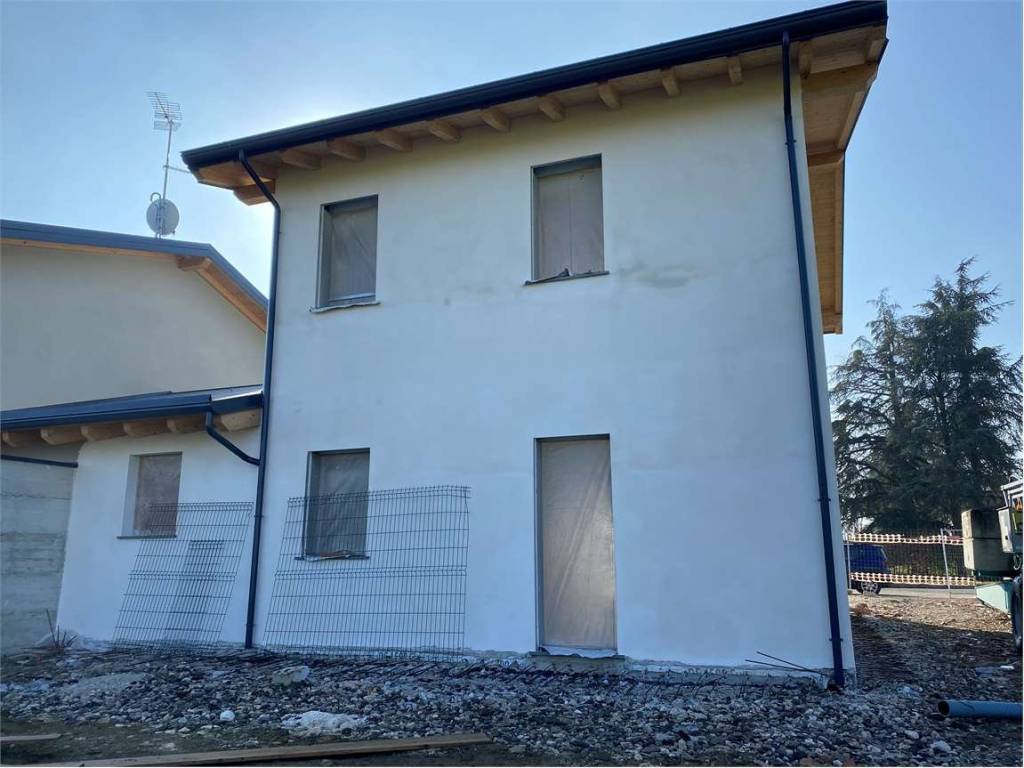 Villa a Piacenza in VIA GALILEO GALILEI - Foto 3