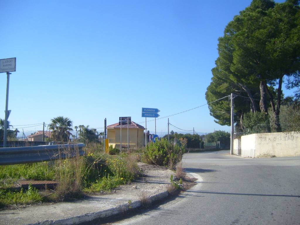 Terreno a Siracusa in Strada Provinciale Fusco Tremilia Grottone - Foto 3