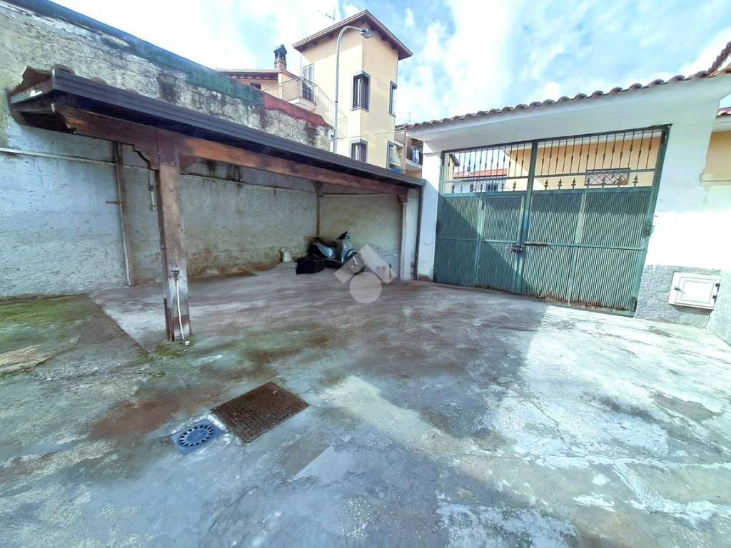 Casa indipendente a Parete in VIA GAETANO CORRADO, 13 - Foto 2