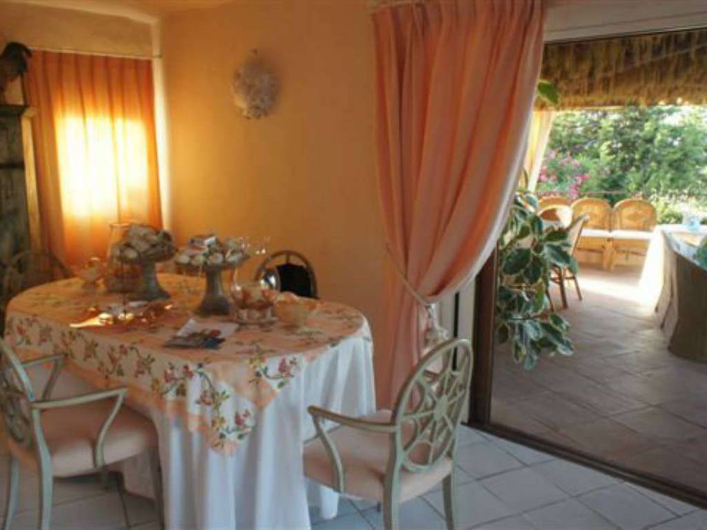 Villa a Arzachena in Via delle Caravelle - Foto 4