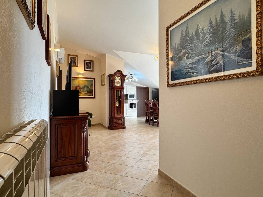 Attico / mansarda a Nereto in Via Ignazio Silone - Foto 2