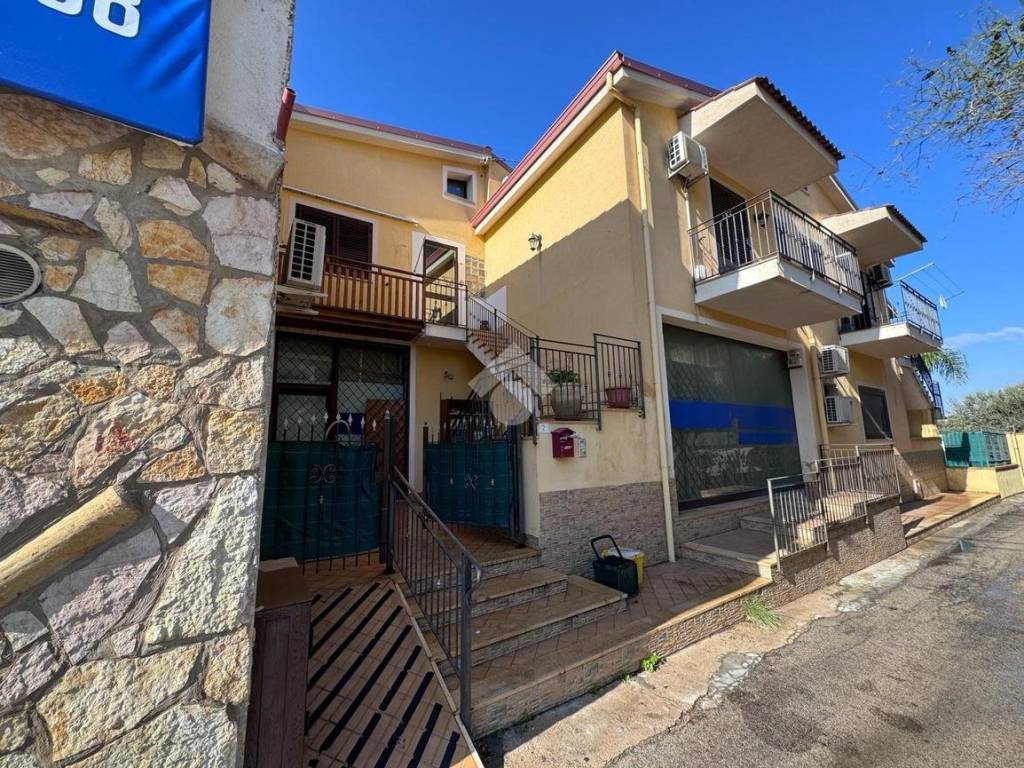 Appartamento a Carini in Via Indira Gandhi, 2 - Foto 2