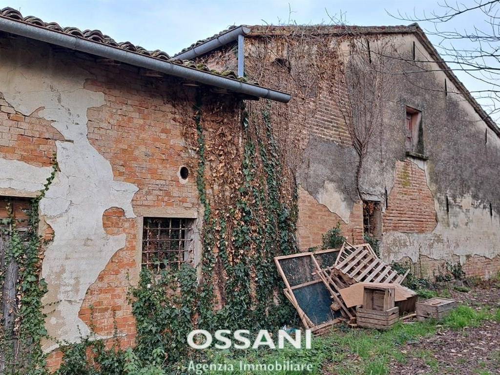 Casa indipendente a Faenza in VIA MONTE CORALLI, 1 - Foto 5
