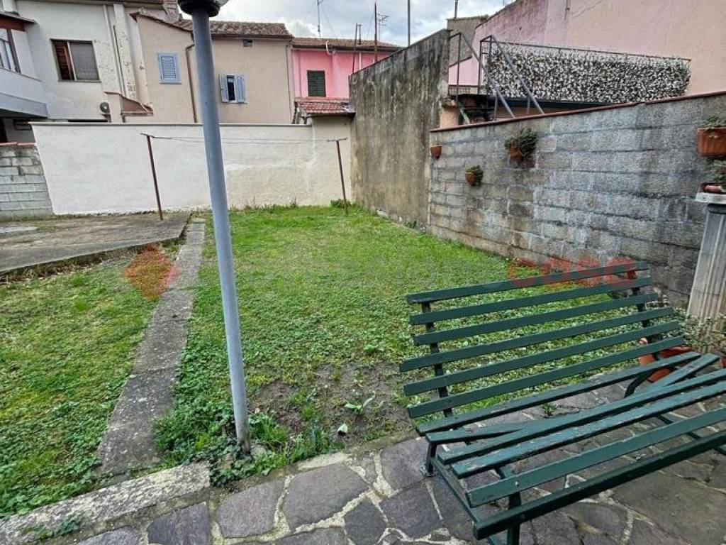 Casa indipendente a Pistoia in Via Pratese - Foto 2