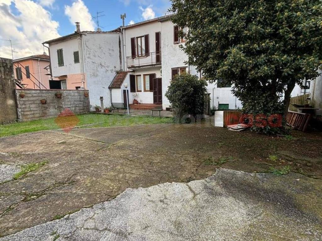 Casa indipendente a Pistoia in Via Pratese - Foto 5