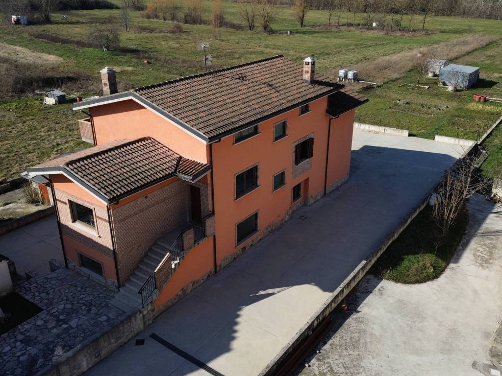 Villa a Bojano in Via San Bartolomeo - Foto 3